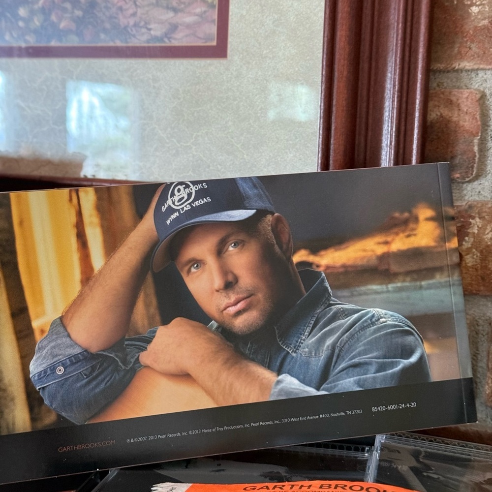 Garth Brooks' "Blame It All On My Roots: Five Dec… - image 7